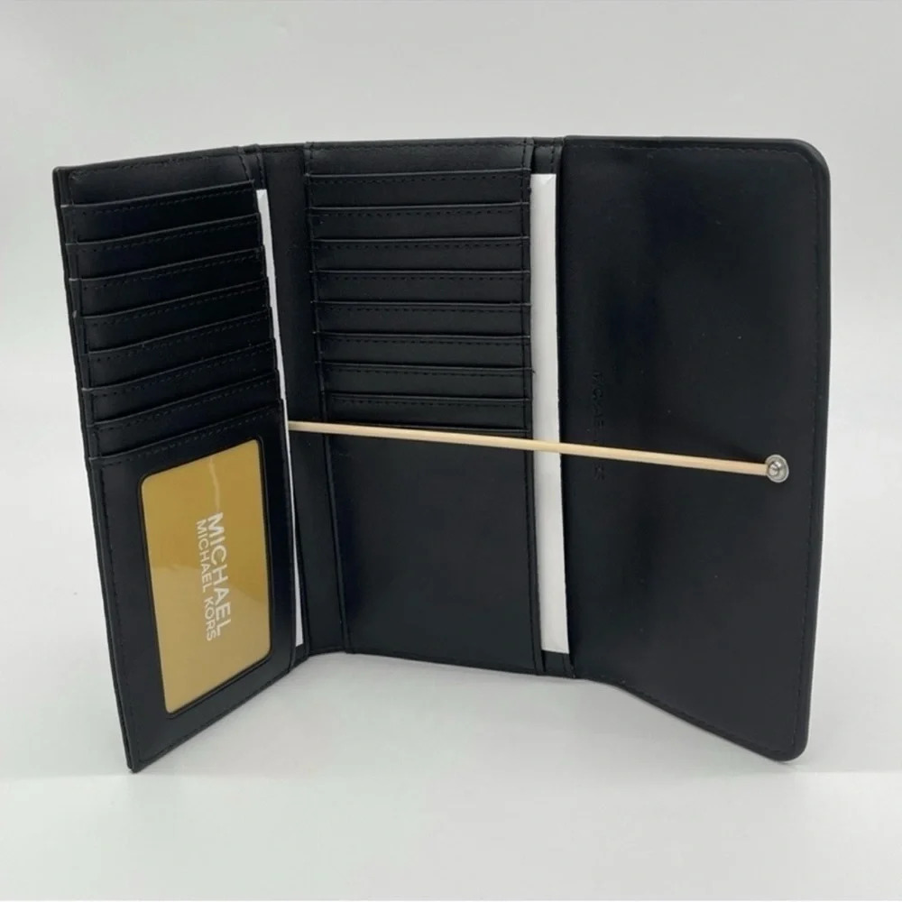 Michael Kors Trifold Wallet Black Signature - Picture 5 of 8